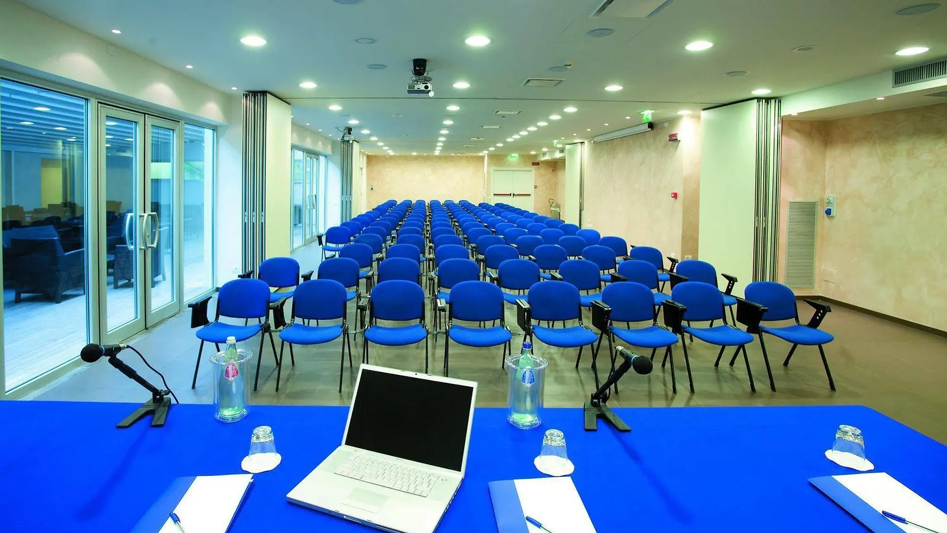 Hotel Cube Ravenna